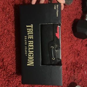 True religion house shoes